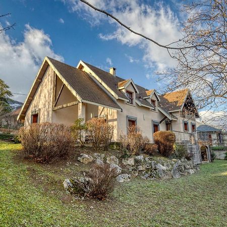 #Hp La Maison Des Lilas Large Family House Sleeps 12 Garden Seyssinet Exterior foto